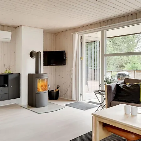 Snioulf - 1km From The Sea By Interhome Feriehus *