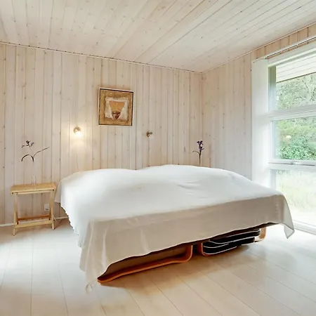 Snioulf - 1km From The Sea By Interhome Feriehus *