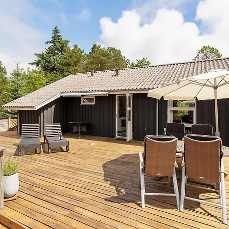 Snioulf - 1km From The Sea By Interhome Nyaraló